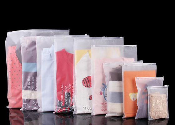 कपड़ों के लिए बीपीए फ्री गारमेंट क्लियर प्लास्टिक पीई मेल पैकेजिंग बैग